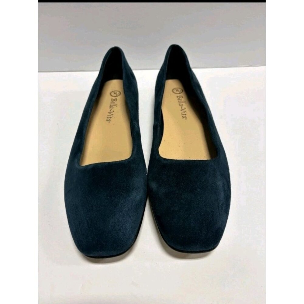 Bella Vita Women’s Kimiko, Navy Ballet Flats, Size 11W. (Ws343)